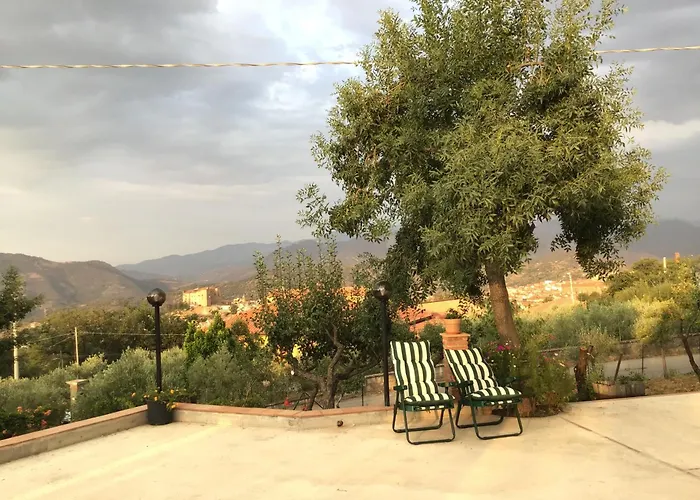 Casa Lore קסטלבונו